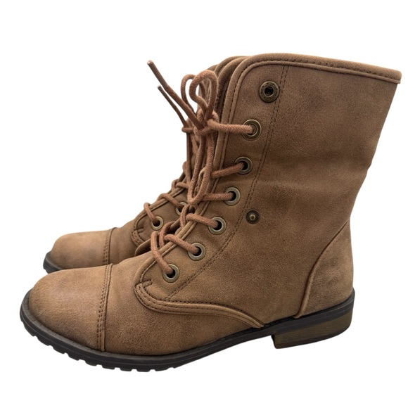 Self Esteem Tan Lace-Up Faux Fur Ankle Trim Boots Size 7 - Picture 4 of 10